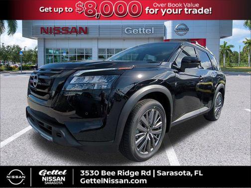 2025 Nissan Pathfinder SL FWD