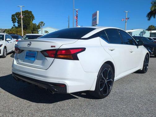 2024 Nissan Altima SR FWD