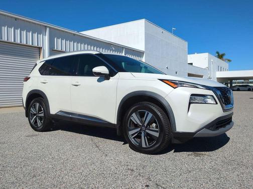 2021 Nissan Rogue SL