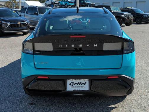 2026 Nissan Leaf PLATINUM+