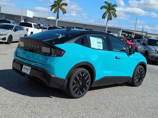 2026 Nissan Leaf PLATINUM+