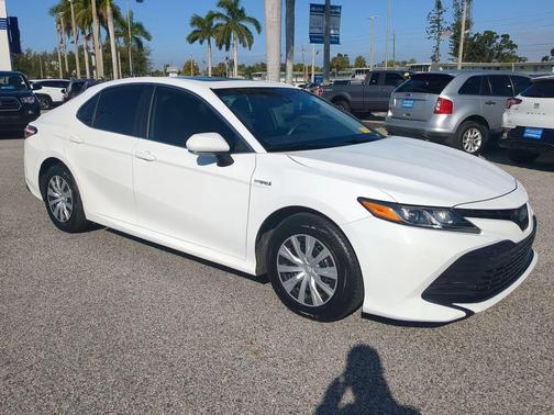2020 Toyota Camry LE