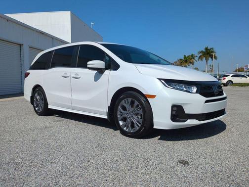 2025 Honda Odyssey Touring
