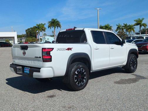 2024 Nissan Frontier PRO-4X