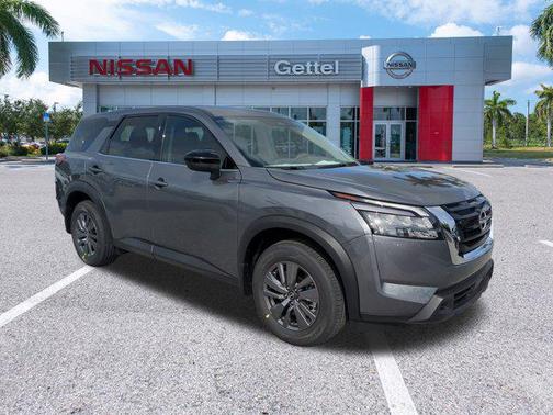 2025 Nissan Pathfinder S FWD