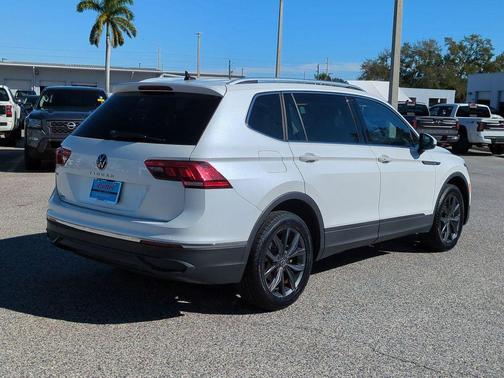 2023 Volkswagen Tiguan 2.0T SE