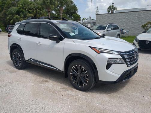 2025 Nissan Rogue Platinum