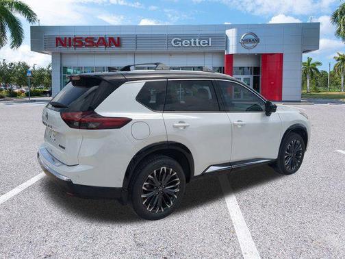 2025 Nissan Rogue Platinum