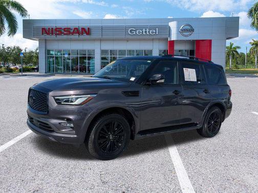 2023 INFINITI QX80 Luxe