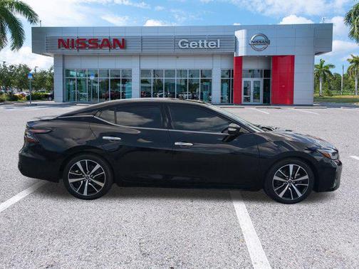 2023 Nissan Maxima SV Xtronic CVT