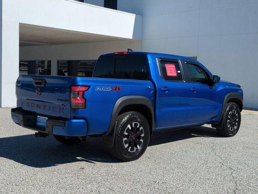 2024 Nissan Frontier PRO-4X