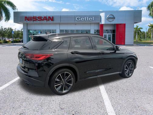2023 INFINITI QX50 SPORT
