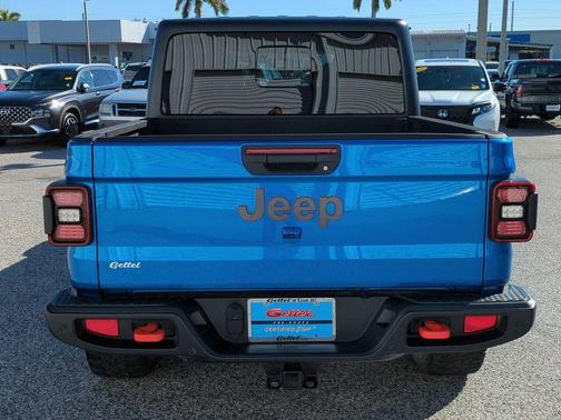 2023 Jeep Gladiator Mojave 4x4