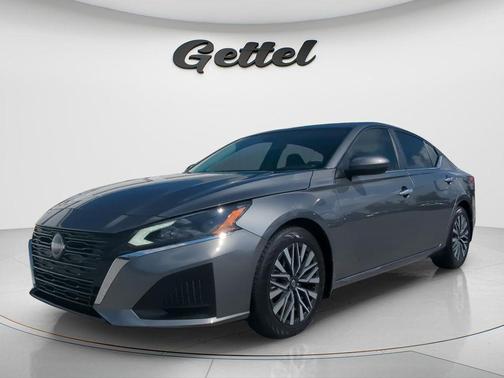 Gun Metallic 2023 Nissan Altima 2.5 SV