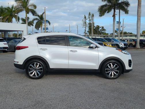 2017 Kia Sportage EX