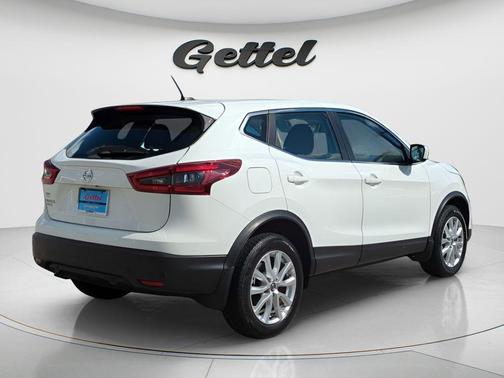 2022 Nissan Rogue Sport S