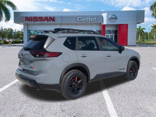2025 Nissan Rogue Rock Creek