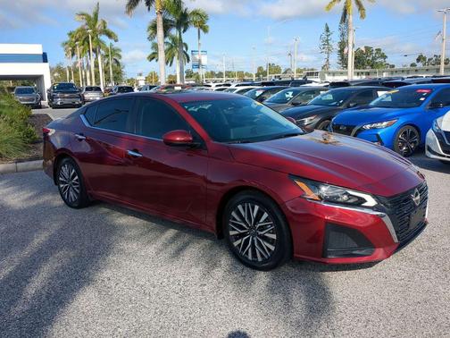 2023 Nissan Altima 2.5 SV