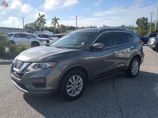 2017 Nissan Rogue SV