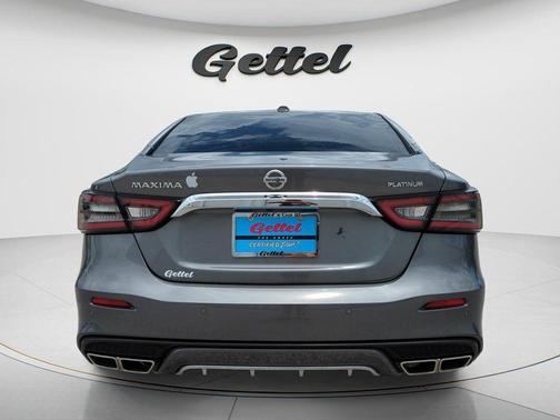 Gun Metallic 2021 Nissan Maxima 3.5 Platinum