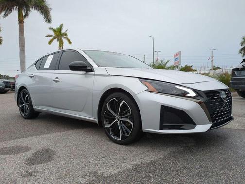 2024 Nissan Altima SR FWD