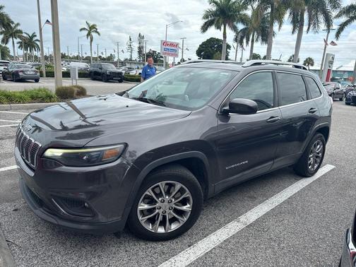 Granite Crystal Metallic Clearcoat 2020 Jeep Cherokee Latitude Plus