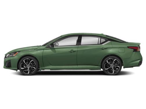 2025 Nissan Altima SR FWD
