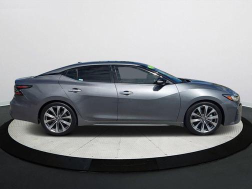 2022 Nissan Maxima 3.5 Platinum