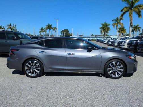 2022 Nissan Maxima 3.5 Platinum