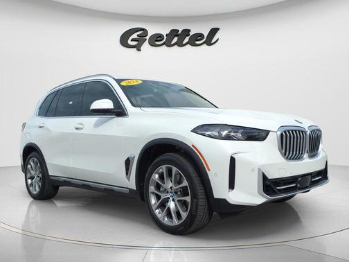 Alpine White 2024 BMW X5 sDrive40i