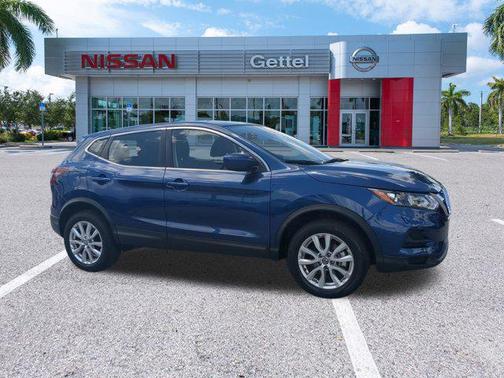 2022 Nissan Rogue Sport S