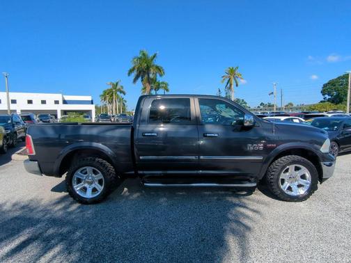 2014 RAM 1500 Laramie