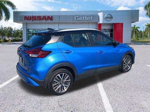 2023 Nissan Kicks SV
