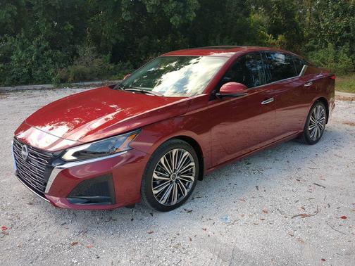 2025 Nissan Altima 2.5 SL