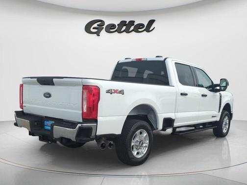 OXFORD WHITE 2025 Ford F-250 XLT