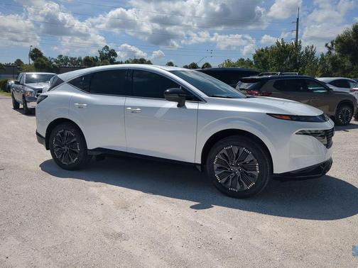 2025 Nissan Murano Platinum