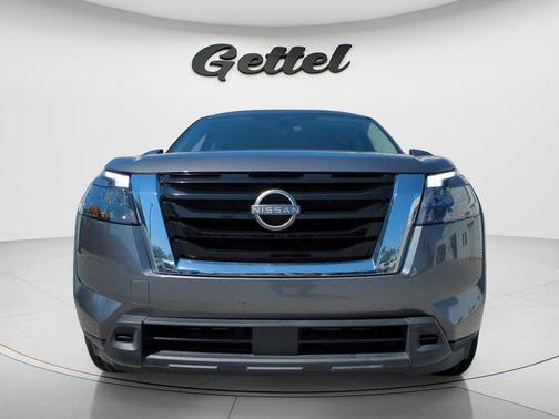 2024 Nissan Pathfinder SV FWD