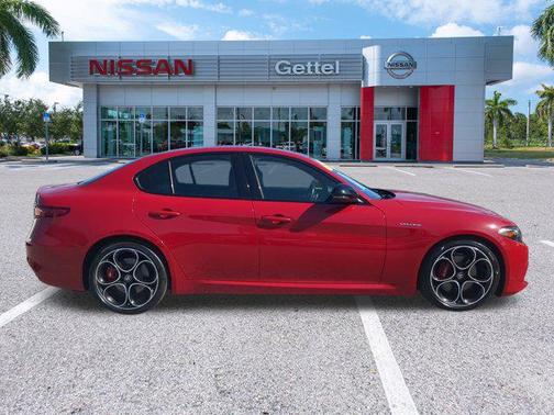2023 Alfa Romeo Giulia Veloce RWD
