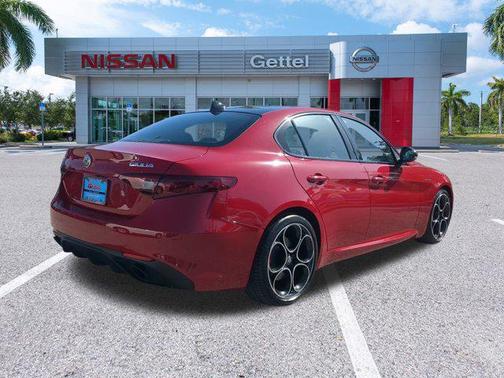 2023 Alfa Romeo Giulia Veloce RWD
