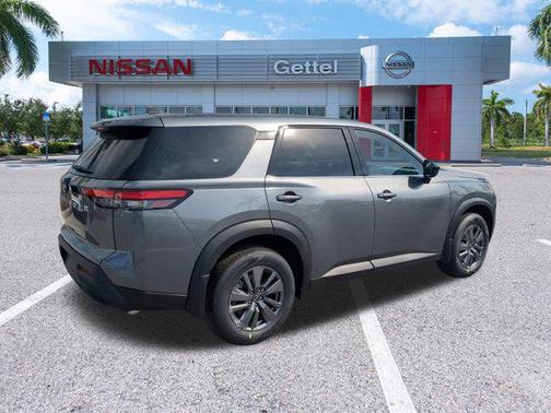 2025 Nissan Pathfinder S FWD