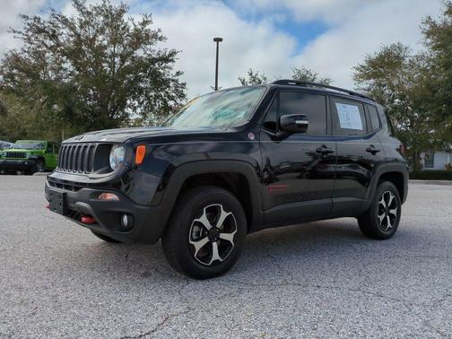 2022 Jeep Renegade Trailhawk