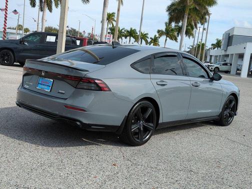 2023 Honda Accord Hybrid Sport-L