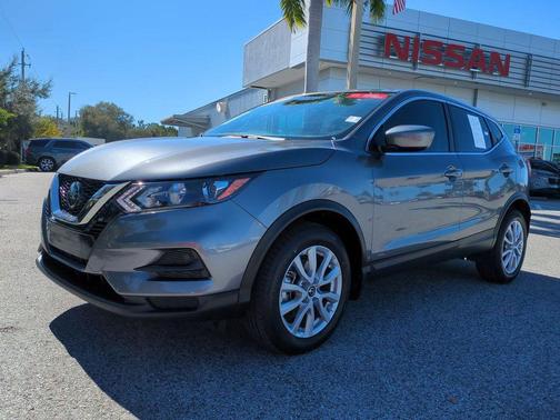 2022 Nissan Rogue Sport S