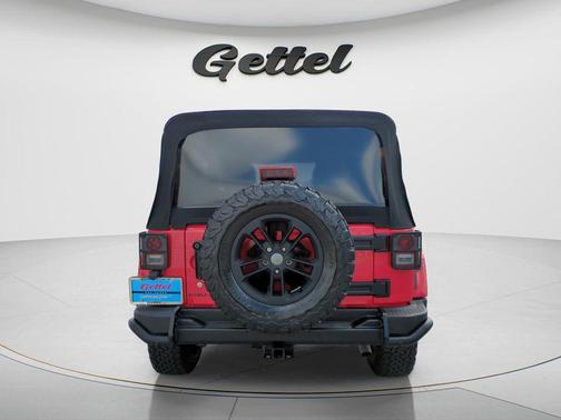 Firecracker Red Clearcoat 2017 Jeep Wrangler Unlimited Sahara