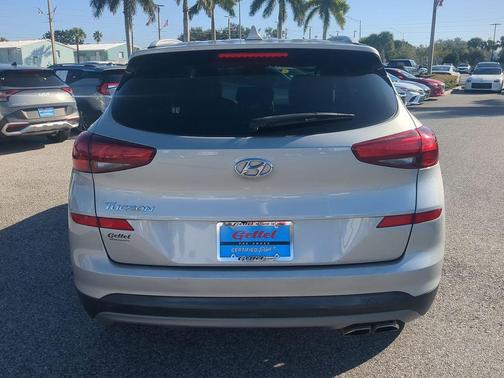 2020 Hyundai TUCSON SEL