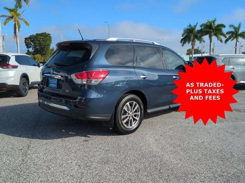 2015 Nissan Pathfinder SV