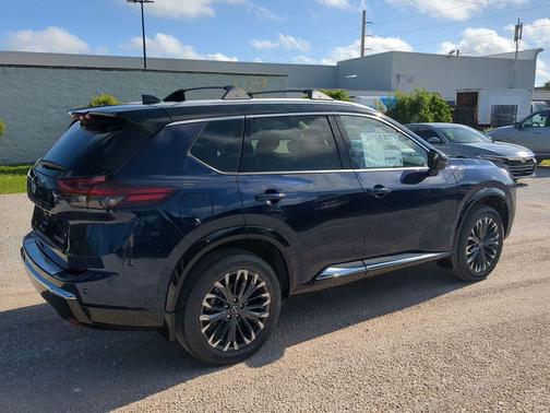 2025 Nissan Rogue Platinum