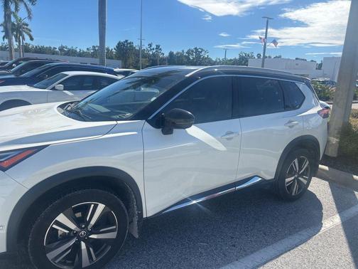 2021 Nissan Rogue Platinum
