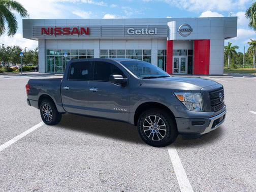 2021 Nissan Titan SV