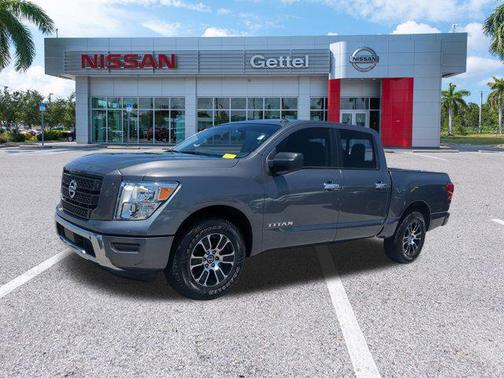 2021 Nissan Titan SV